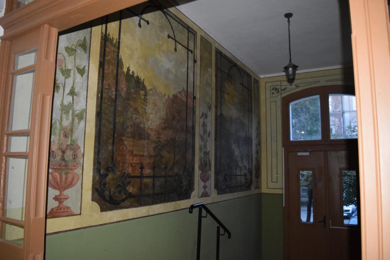 15 Apartament